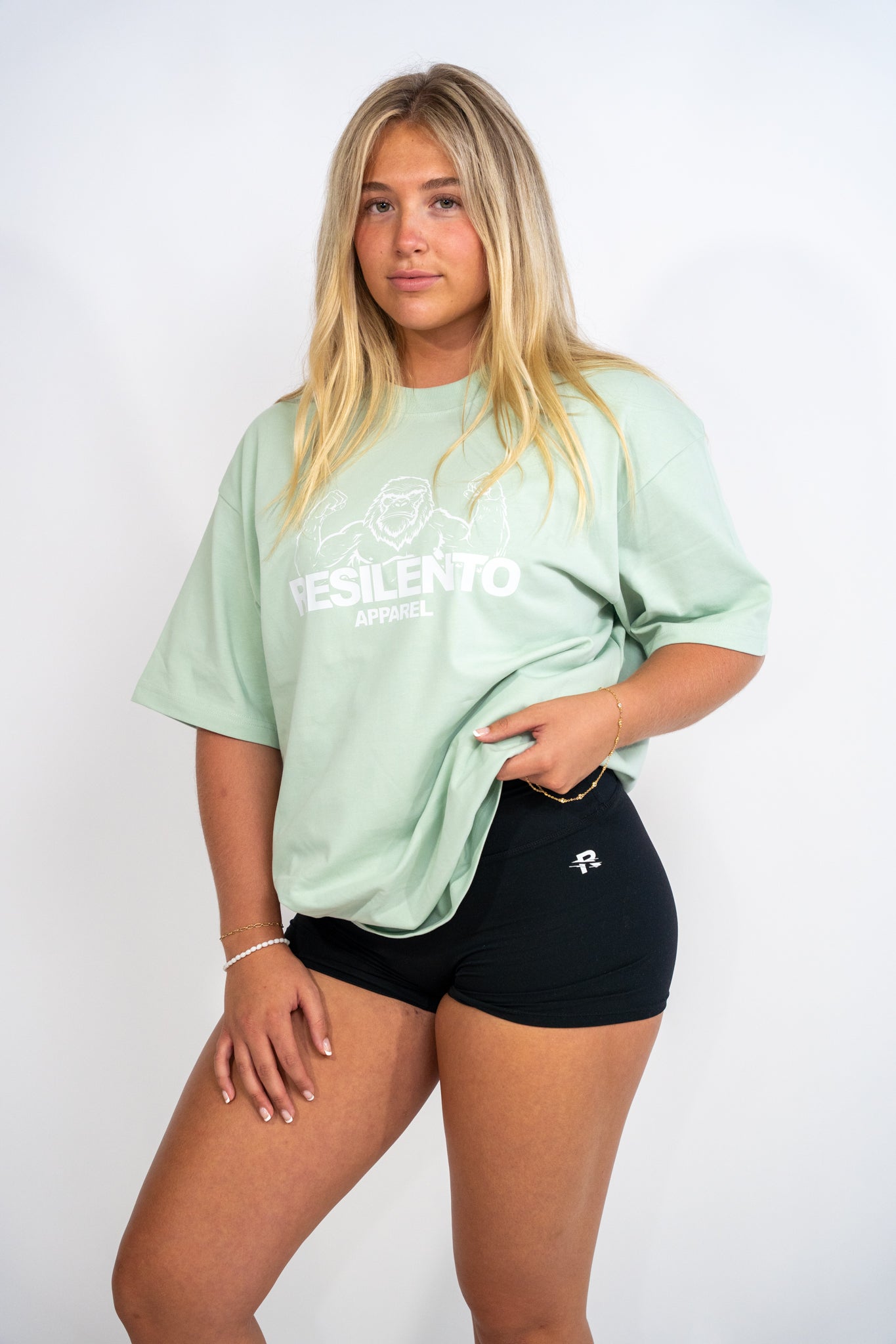 VitaResist Shorts 4'
